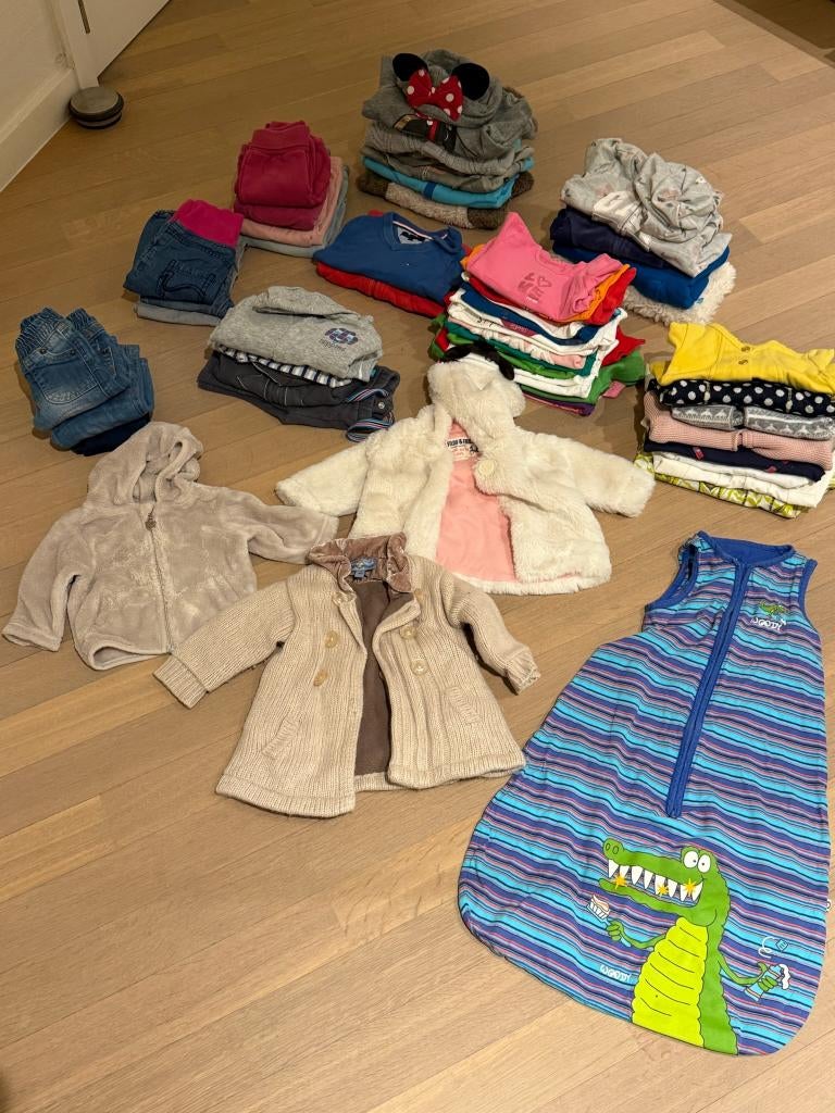 Doos met kinderkledij maat 0,5j - 1j met o.a merkkleding, Kinderen en Baby's, Ophalen, Zo goed als nieuw, Maat 68