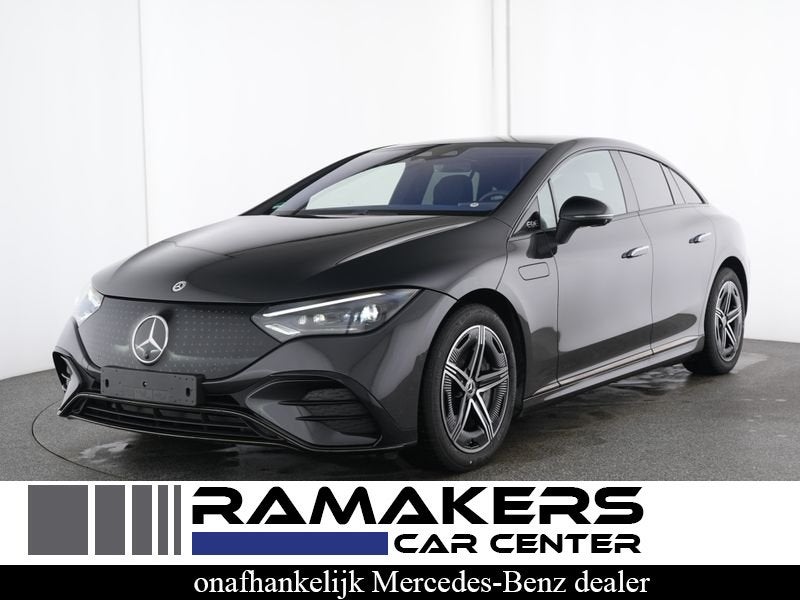 Mercedes-Benz EQE 300 AMG Night PANO Airmatic Achterassturin, Auto's, Automaat, 4 deurs, Achterwielaandrijving, Gebruikt