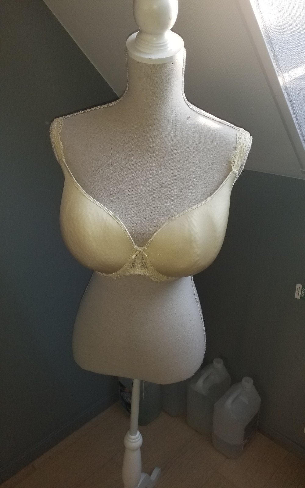 BH GEEL CUP D, Linga dore, Enlèvement ou Envoi, Jaune, Soutien-gorge