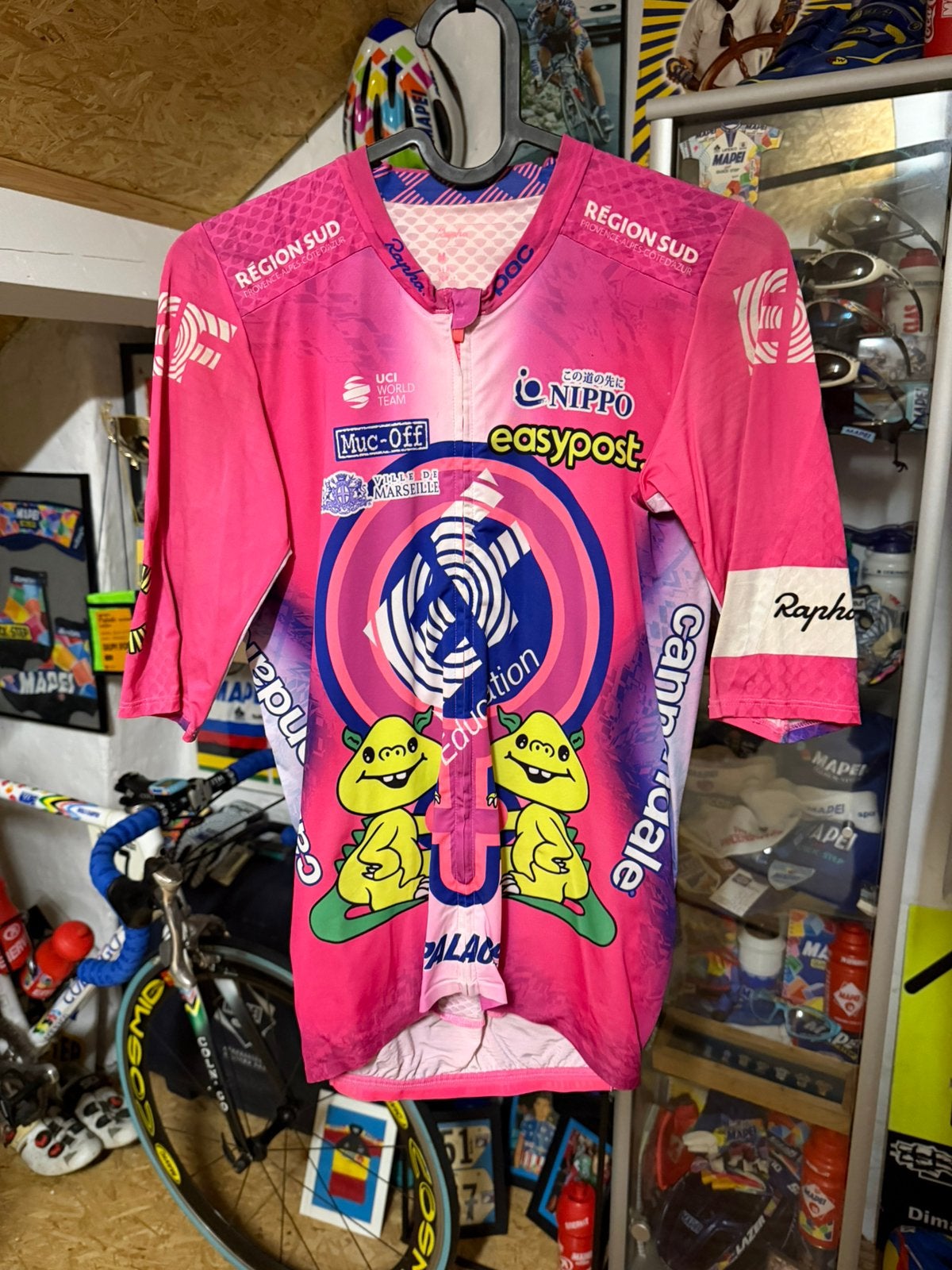Ef education palace - Jonas Rutsch, Vélos & Vélomoteurs, Enlèvement ou Envoi, Comme neuf