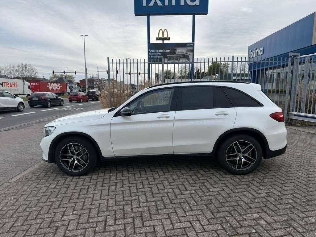 MERCEDES BENZ / GLC 250 D / 4 MATIC / BTW / VOL OPTIES /, Automaat, 4 cilinders, 2500 kg, Wit