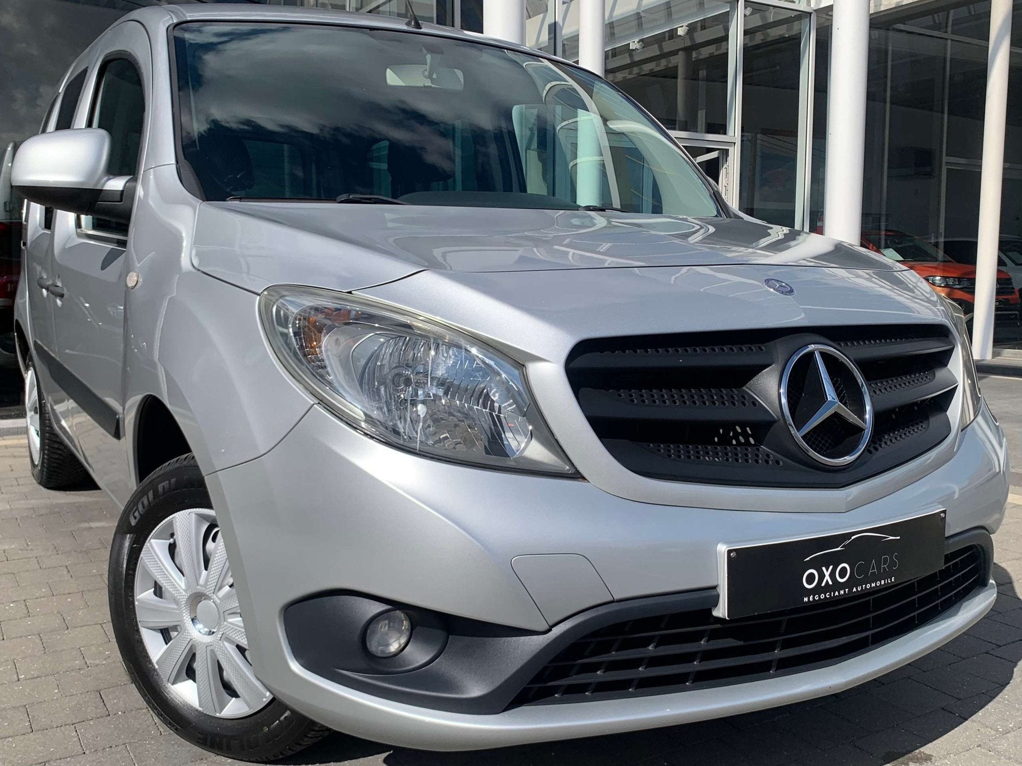 Mercedes-Benz Citan Tourer 109 CDI 90CV / Monospace 5 Places, Autos, Achat, Entreprise, Boîte manuelle, https://public.car-pass.be/vhr/f3a53101-04c7-40a6-b446-33d3acdd0e5f