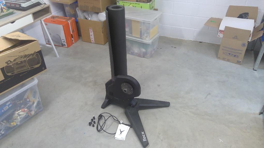 tacx flux S T2900S fietsrollen fietstrainer, Enlèvement, Comme neuf, Autres types