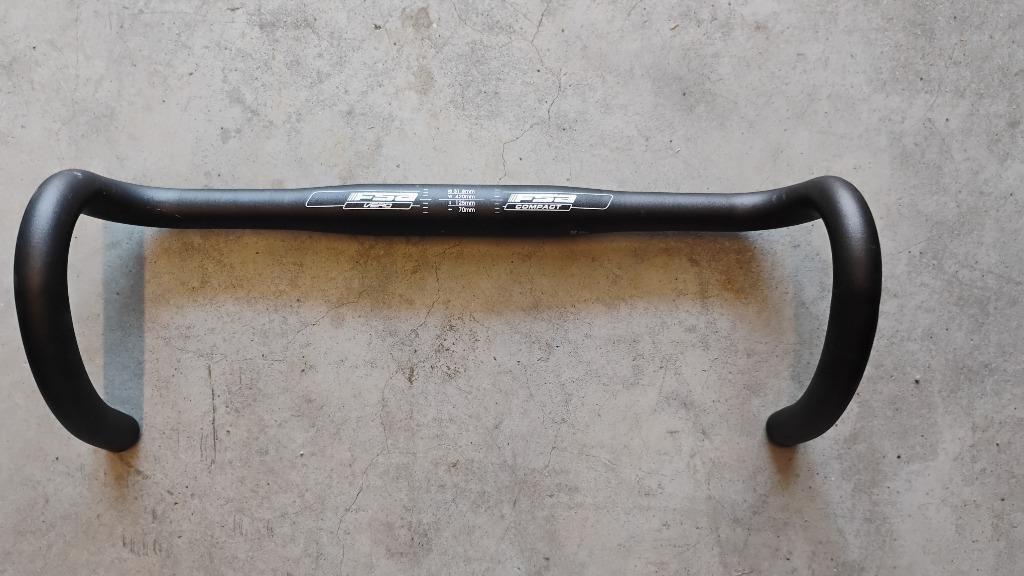 Racefietsstuur FSA compact breedte 42 bj2024, Vélos & Vélomoteurs, Enlèvement ou Envoi, Utilisé, Guidon, FSA
