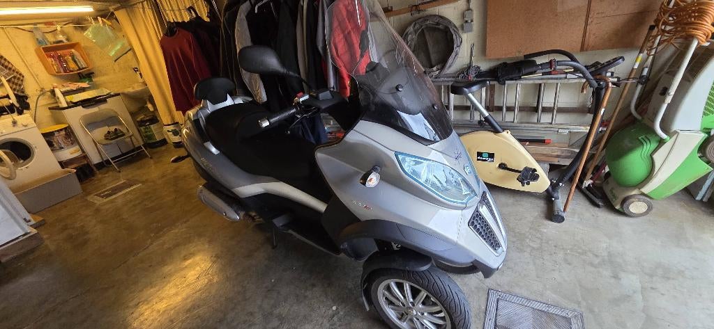 PIAGGIO mp3 300ie, Ophalen, Gebruikt, Overige modellen, Klasse B (45 km/u)