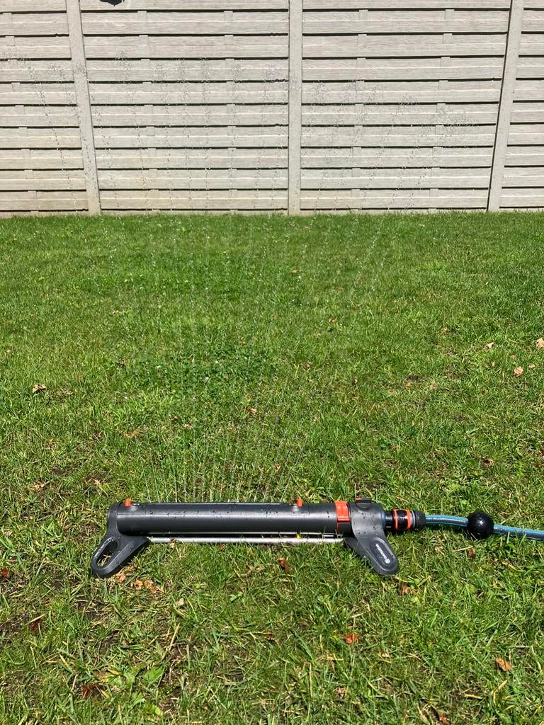 Zwenksproeier, Tuin en Terras, Ophalen, Zo goed als nieuw, Zwenksproeier