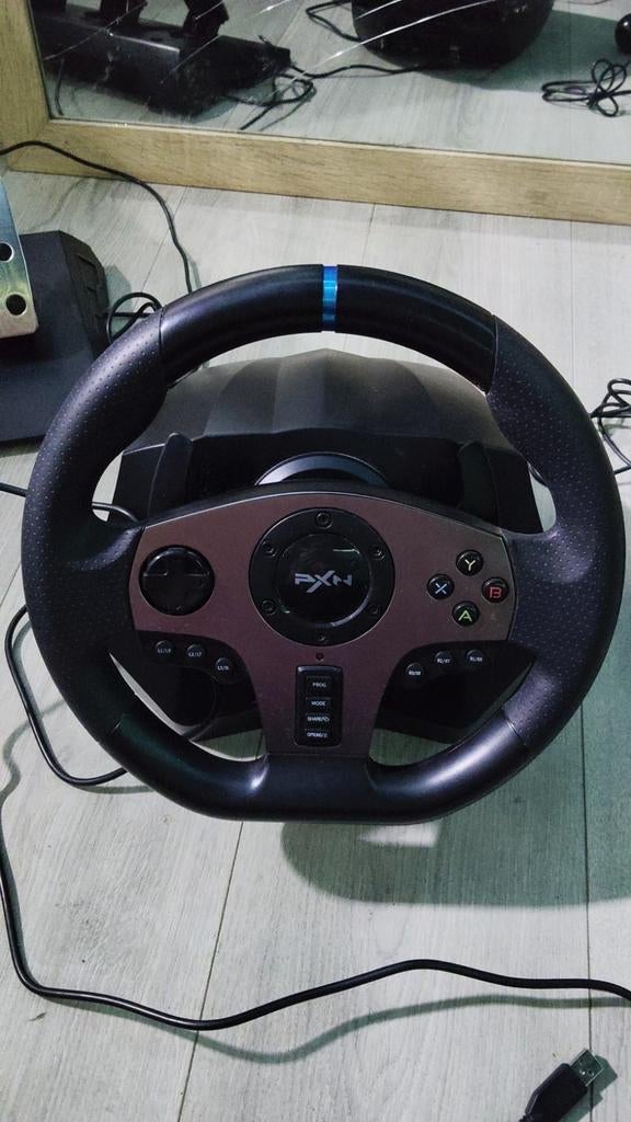 PXN V9 Gaming stuur, Games en Spelcomputers, Ophalen of Verzenden, Zo goed als nieuw