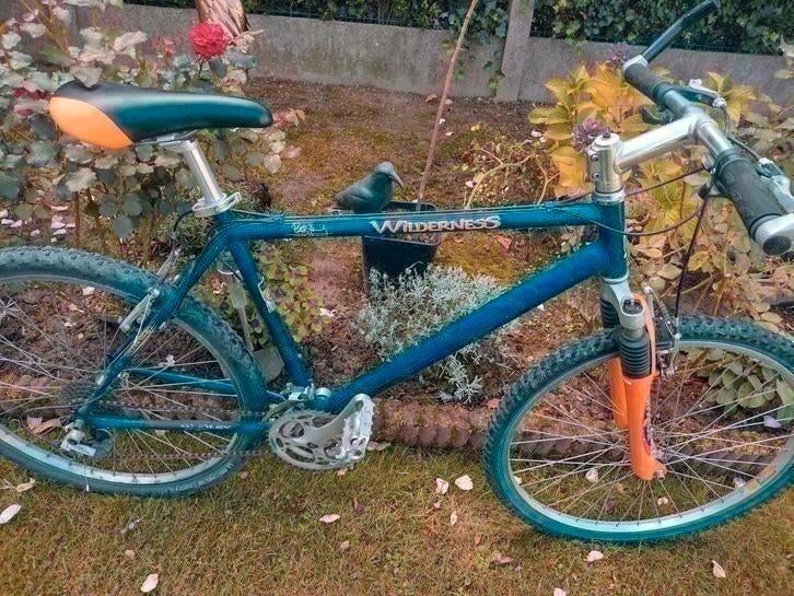 VTT 26"POUCES, CADRE ALUMINIUM, AVEC SUSPENSION, Enlèvement, Utilisé