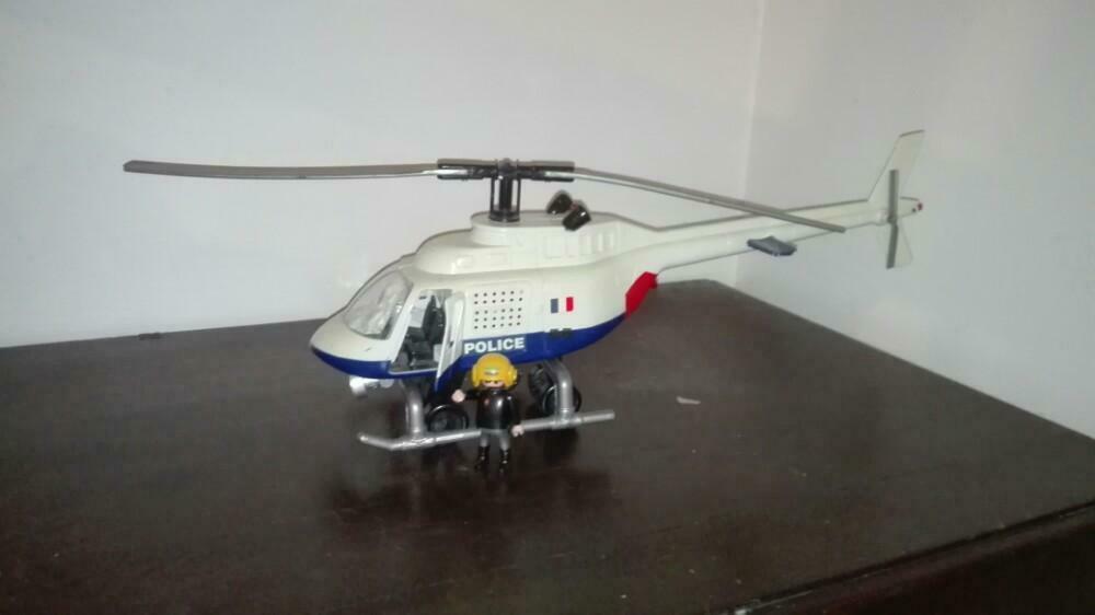 Hélicoptère playmobil, Enfants & Bébés, Jouets | Playmobil, Enlèvement