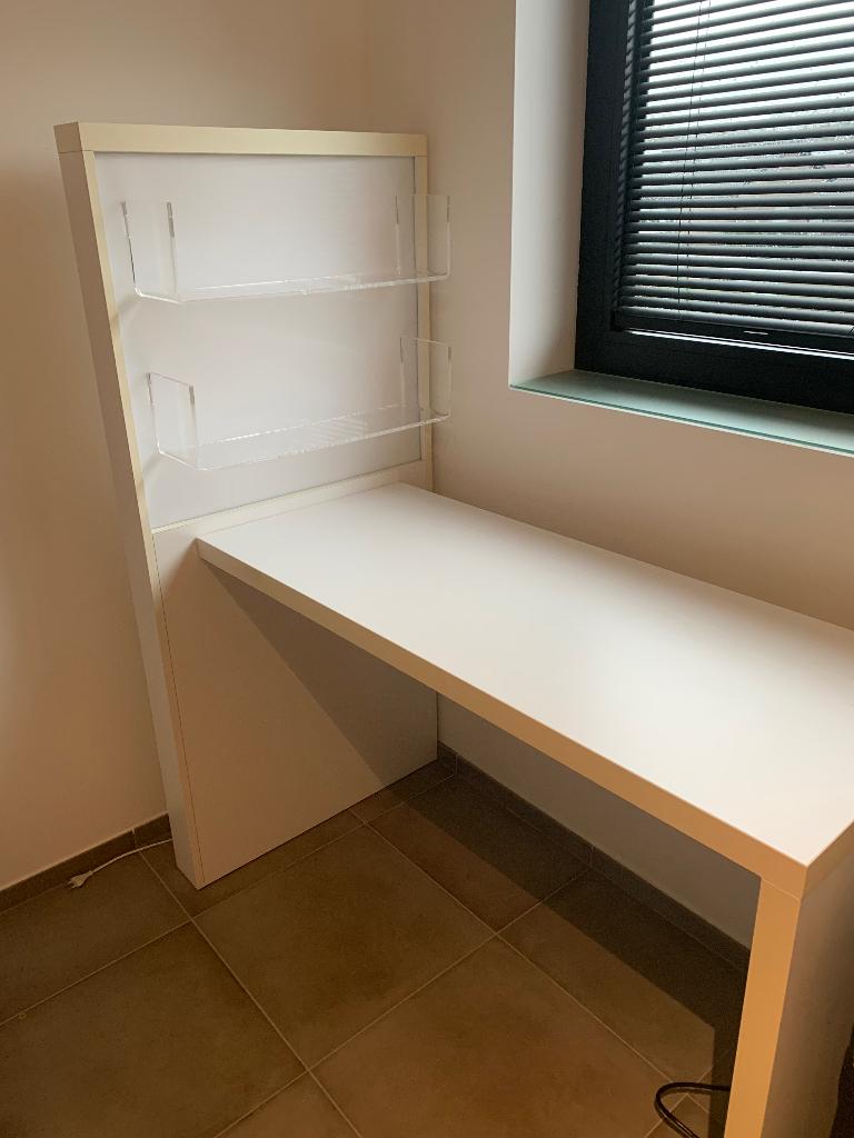 Manicure tafel, Ophalen, Gebruikt