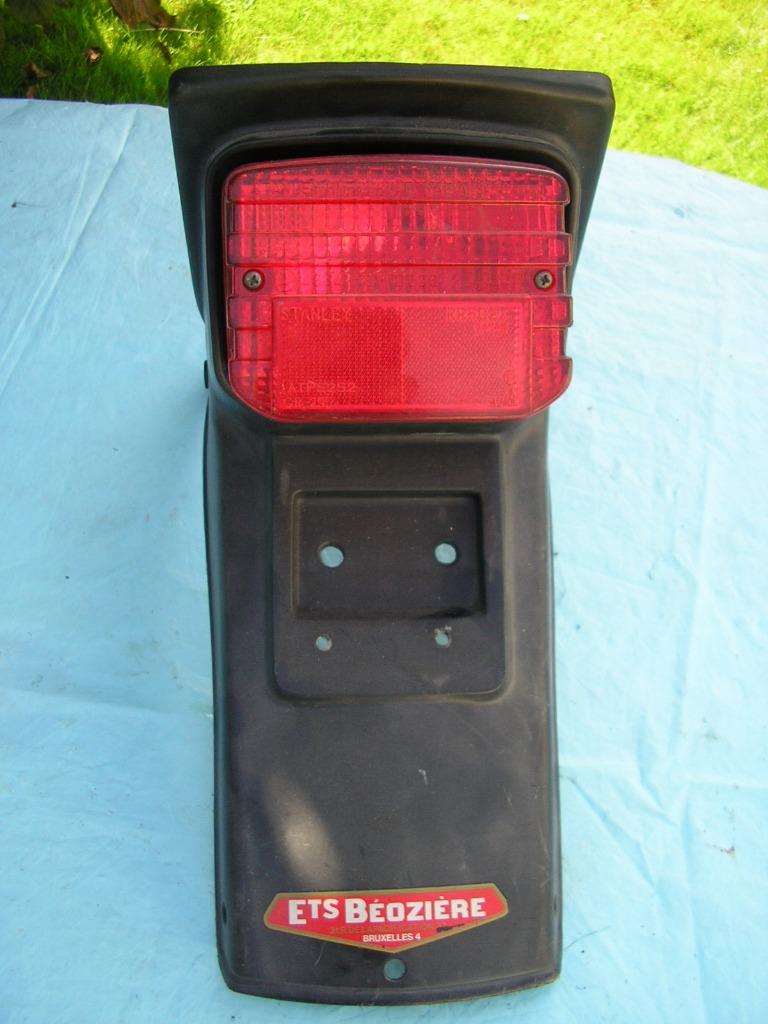FEU ARRIERE HONDA CB 250 RS 1980, Motoren, Ophalen, Gebruikt