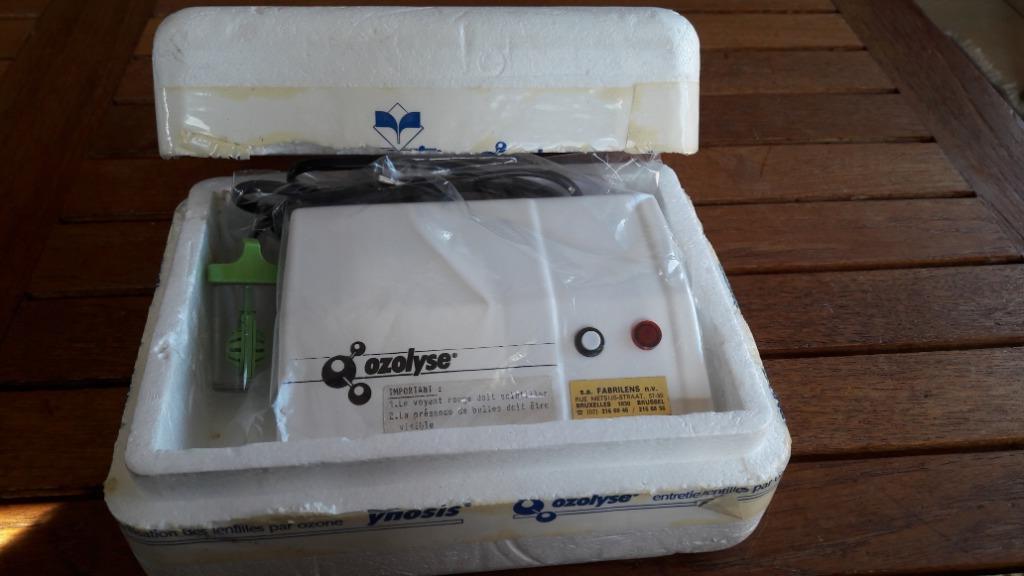Dispositif pour désinfecter/nettoyer les lentilles de contac, Enlèvement ou Envoi, Neuf