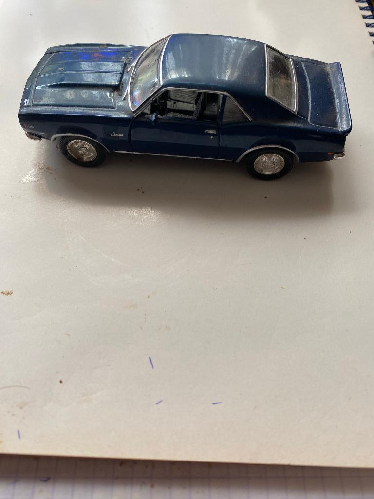 Modèle métallique de la Chevrolet Camaro : 1:38 WELLY, Hobby & Loisirs créatifs, Voitures miniatures | 1:32, Enlèvement ou Envoi
