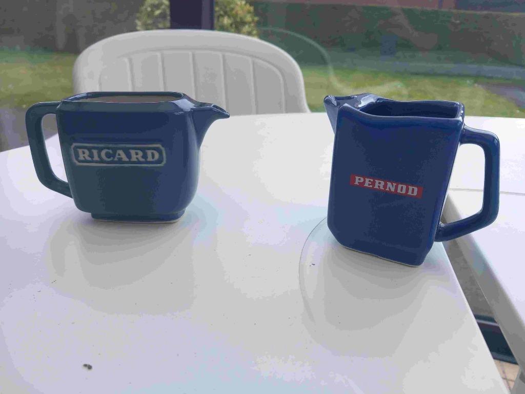 Pernod en Ricard waterkannetjes, Ophalen, Gebruikt, Porselein, Overige typen