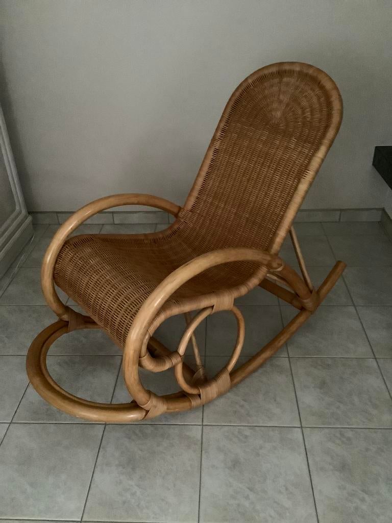 Schommelstoel rotan, Huis en Inrichting, Ophalen, Gebruikt
