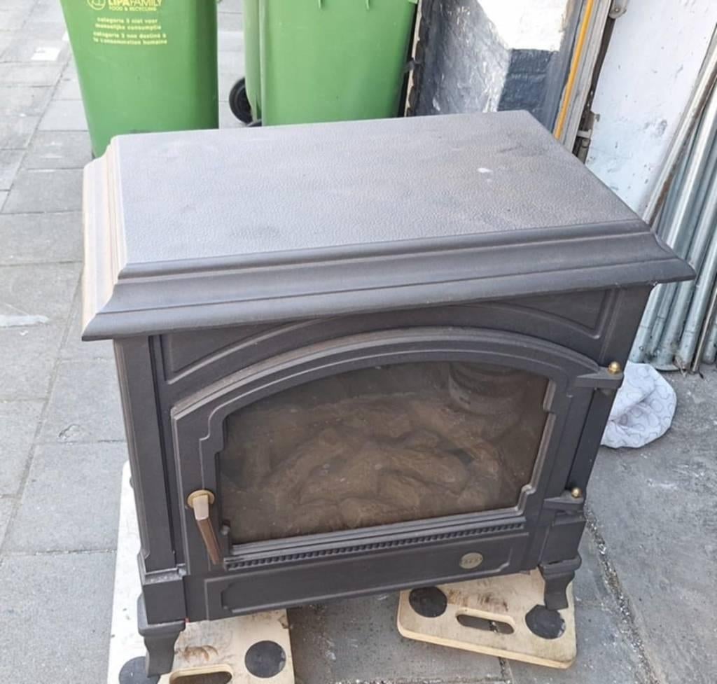 Feu au gaz, Comme neuf, Enlèvement, Poêle, 30 à 80 cm