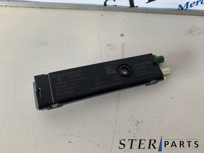Antenne amplificateur d'un Mercedes SL, Enlèvement ou Envoi, 3 mois de garantie, Utilisé, Mercedes-Benz