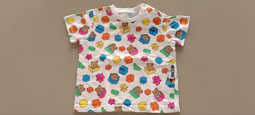 T shirt moschino 18 maand, Kinderen en Baby's, Ophalen, Zo goed als nieuw