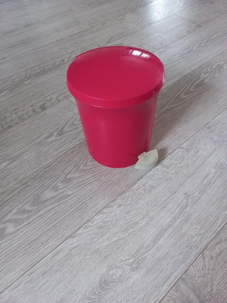 Petite poubelle de wc/salle de bain., Enlèvement ou Envoi, Comme neuf