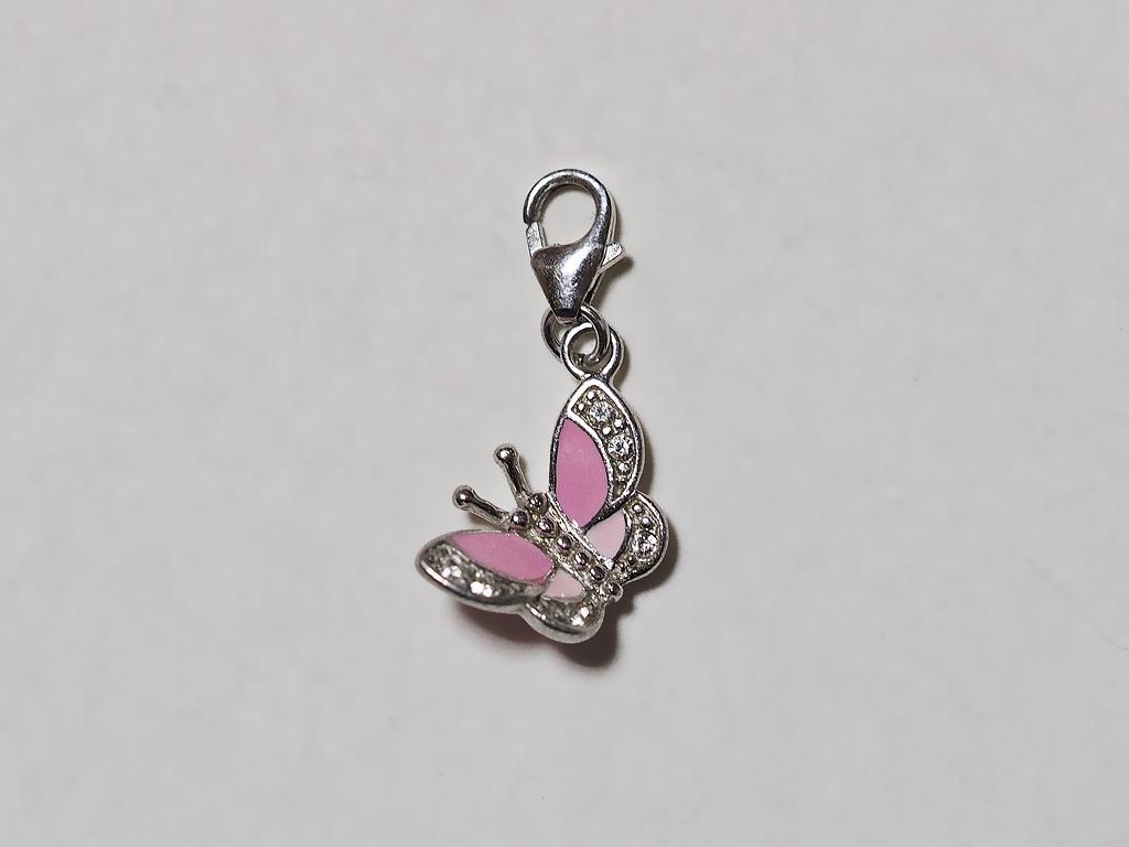 Sterling zilveren bedel roze vlinder, Bijoux, Sacs & Beauté, Bracelets à breloques, Autres marques, Enlèvement ou Envoi, 4 bracelets à breloques ou plus