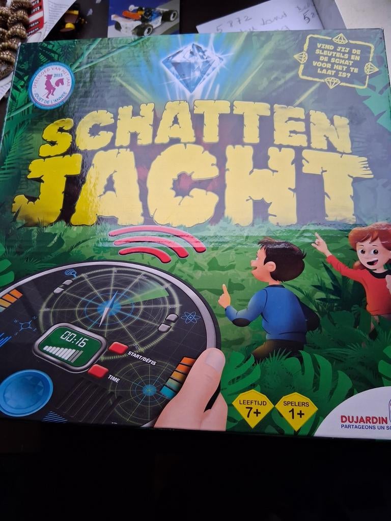 Schattenjacht Asmodee nieuw, Hobby en Vrije tijd, Ophalen of Verzenden