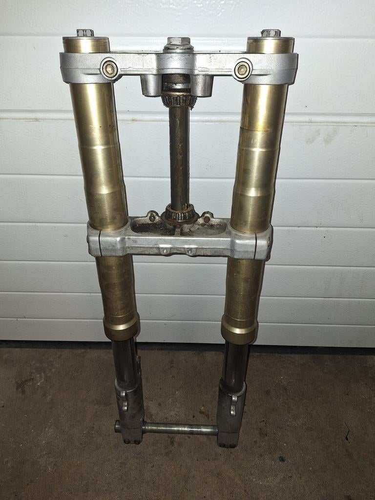 Fourche avant Showa Ducati Supersport 600 750 900 SS, Motos, Enlèvement ou Envoi
