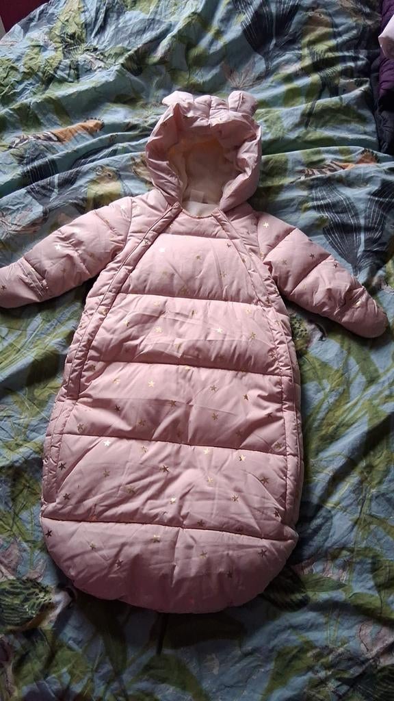 Gigoteuse pour bébé fille., Enlèvement ou Envoi