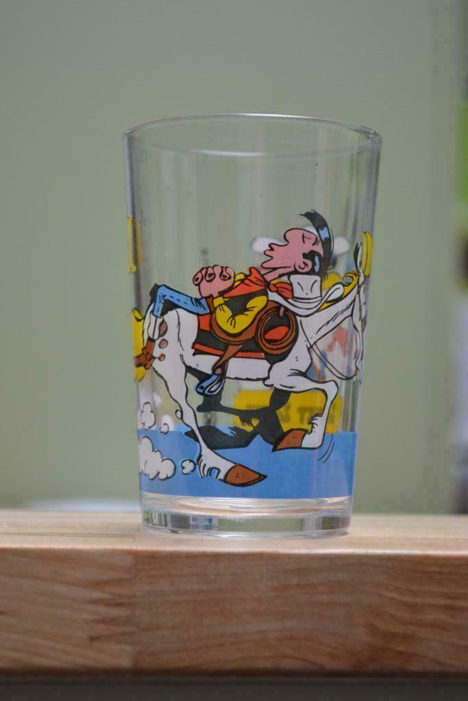 verre Lucky Luke / moutarde Amora, Enlèvement, Comme neuf, Verre à soda