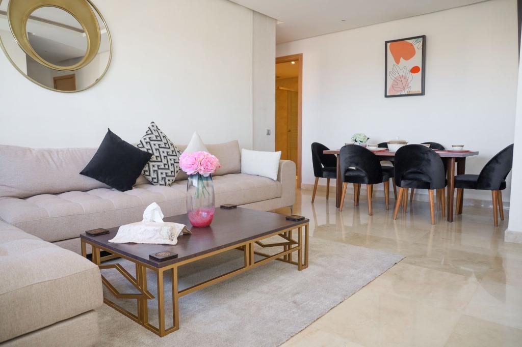 Zeer mooi gemeubileerd appartement voor korte termijn verhuu, Immo, Buitenland, Buiten Europa, Appartement, Stad