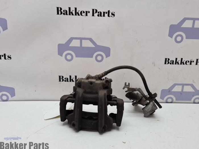 Etrier de frein (pince) avant droit d'un BMW 1-Serie, Autos : Pièces & Accessoires, -, -, 3 mois de garantie, Utilisé