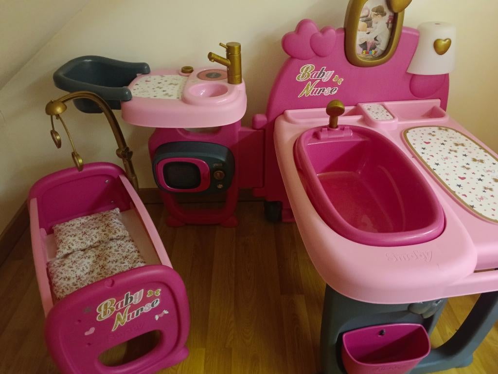 Verzorgingstafel smoby, Ophalen, Zo goed als nieuw