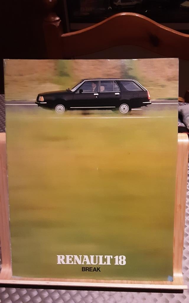 Renault 18 break brochure, Boeken, Auto's | Folders en Tijdschriften, Ophalen of Verzenden, Zo goed als nieuw, Renault