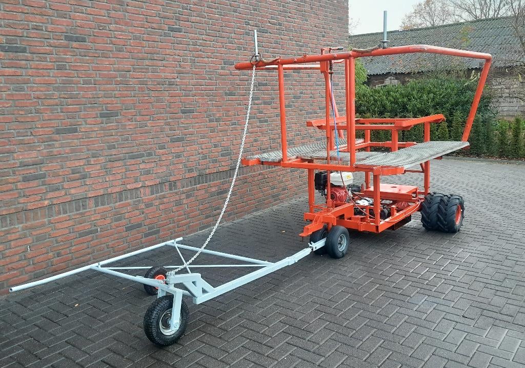 Lichte Rijenvolgende Terreinhoogwerker, Zakelijke goederen, Ophalen