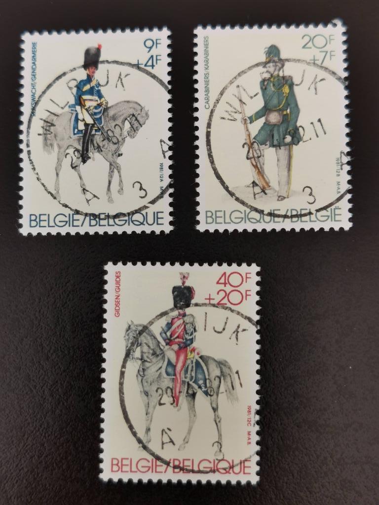 Belgie 1981 - oude uniformen - Rijkswacht, Karabiniers, ..., Ophalen of Verzenden, Gestempeld