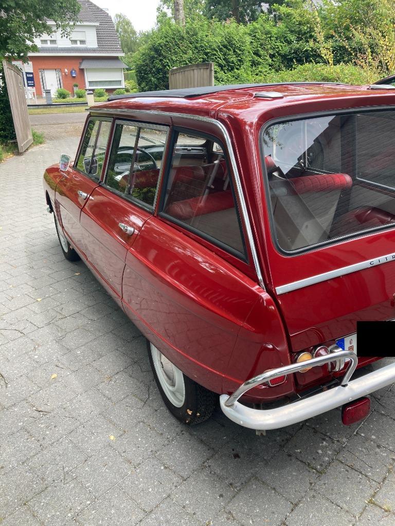 Oldtimer Citroën Ami6 break, foto 11
