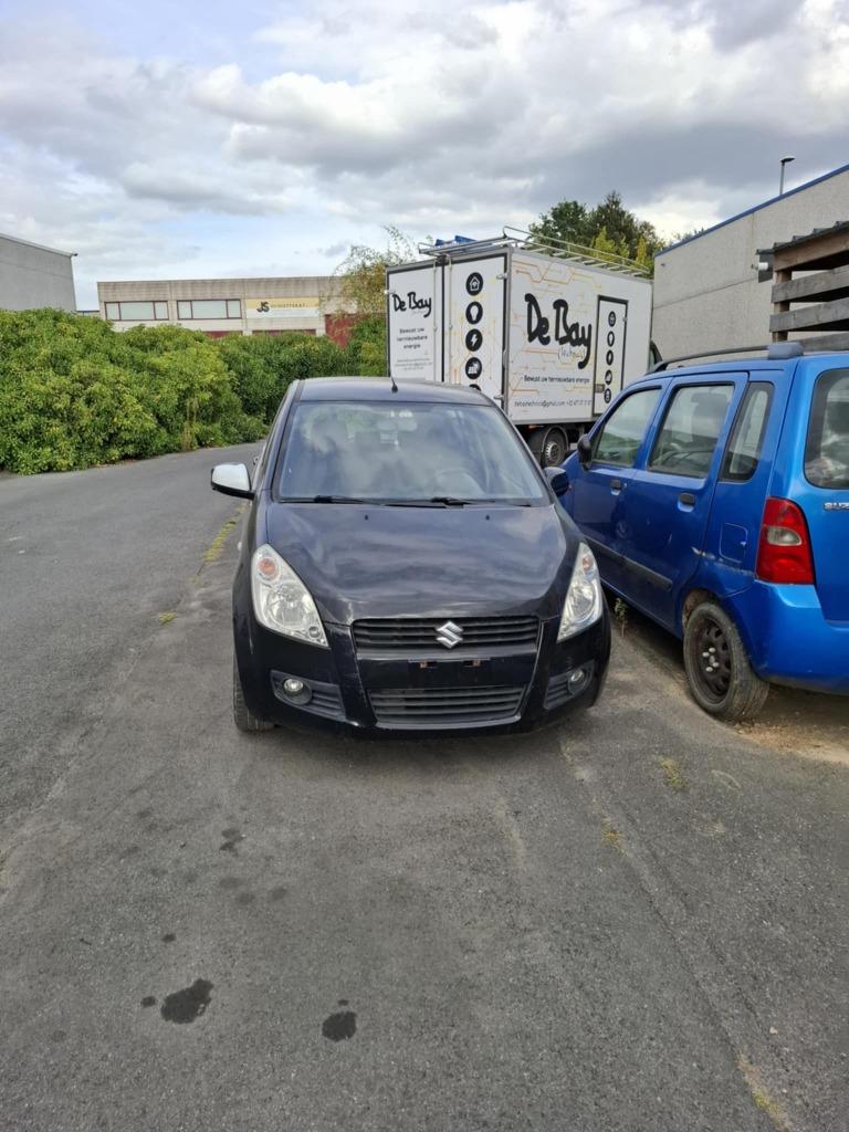Suzuki Splash essence et climatisation, 2 pièces 1600 euros, Autos, 1242 cm³, Achat, 140 g/km, Entreprise