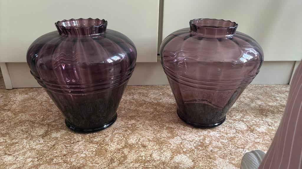 Retro vazen paars, Ophalen, Zo goed als nieuw, Glas