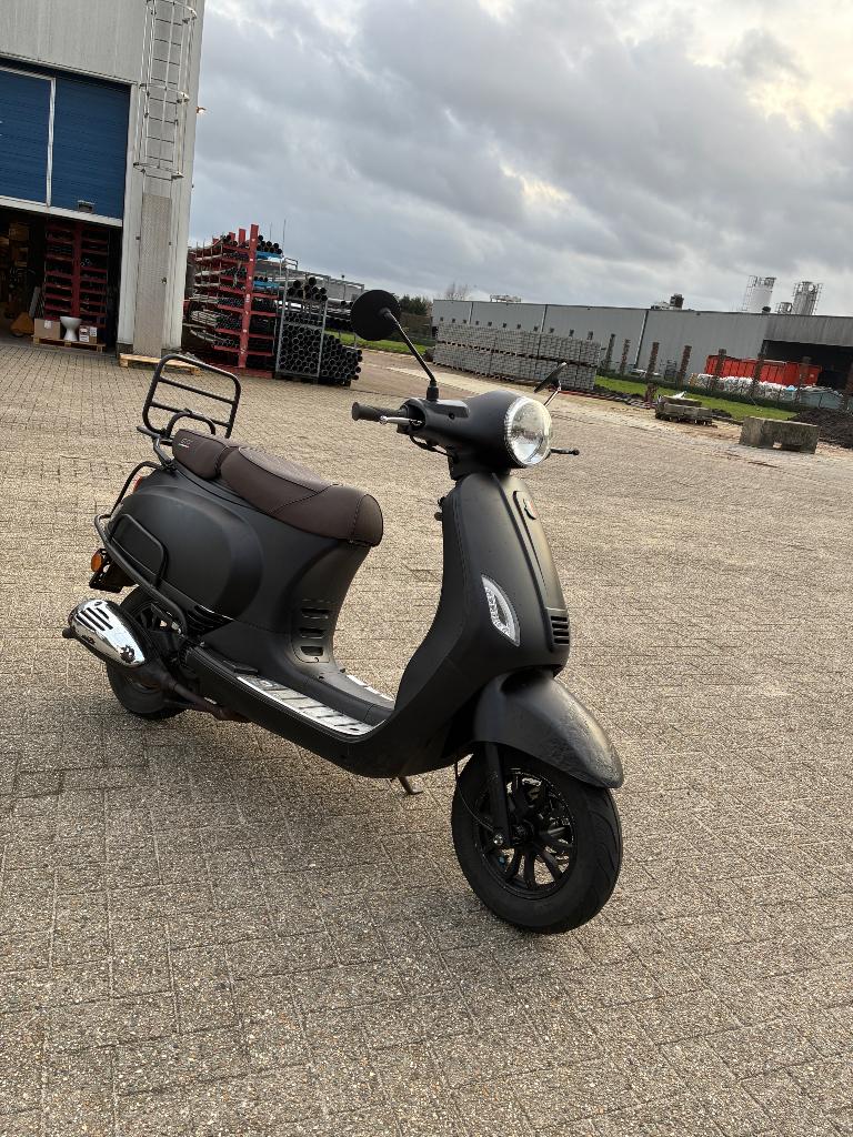 Gts scooter klasse B, Fietsen en Brommers, Ophalen, Klasse B (45 km/u), Benzine, 50 cc