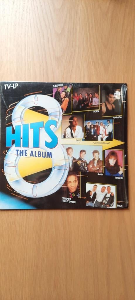 The album, Hits 8, Ophalen of Verzenden, Zo goed als nieuw
