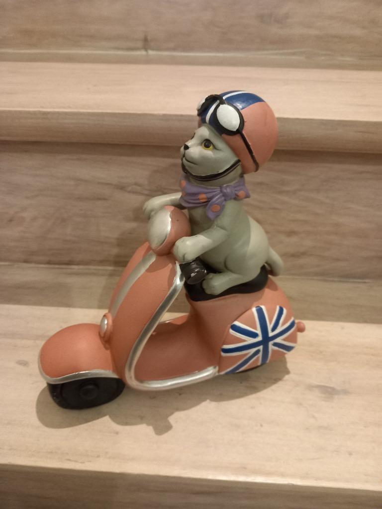 Vintage poes op scooter, Ophalen, Nieuw, Dier