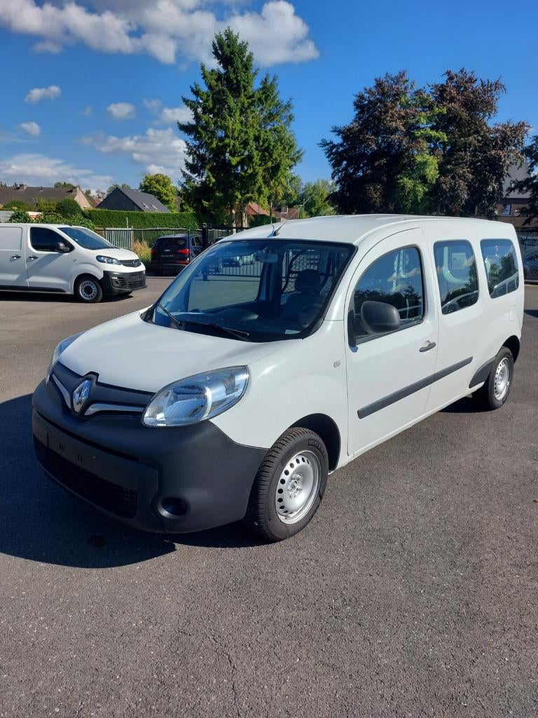 RENAULT KANGOO 1.5CDI MAXI ADBLUE 167000 KM BJ2020 PR 5500€e, Auto's, Bestelwagens en Lichte vracht, Bedrijf, Te koop, ABS, Airbags