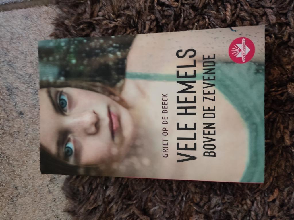 Vele hemels boven de zevende, Boeken, België, Griet Op de Beeck, Ophalen of Verzenden, Zo goed als nieuw