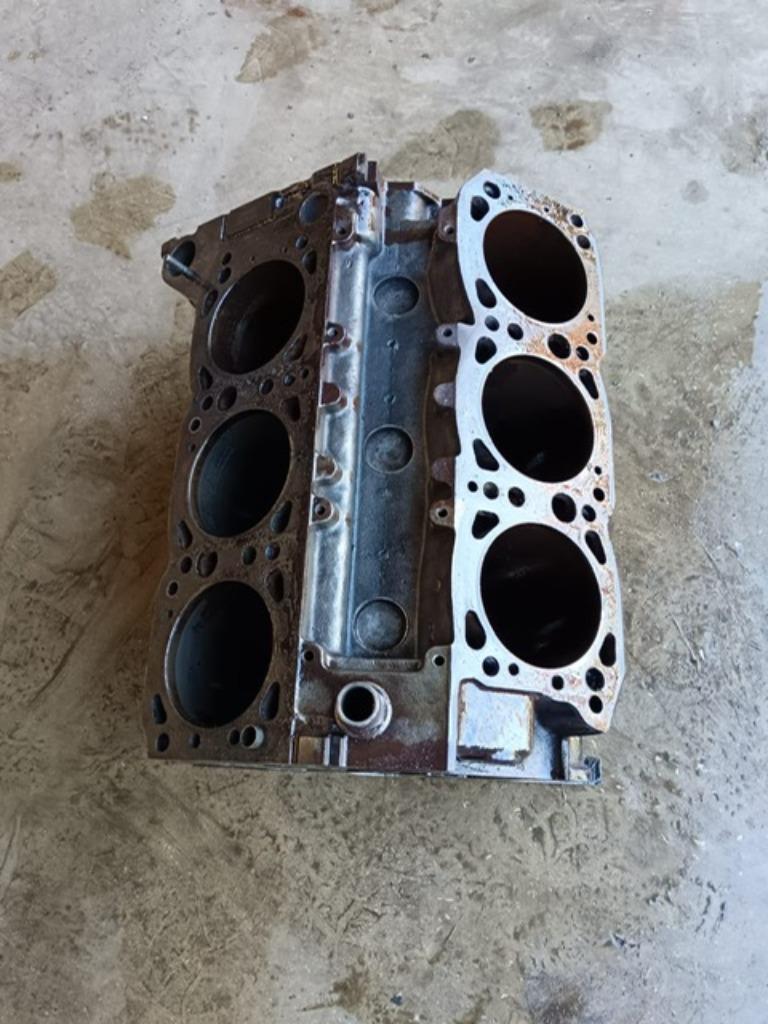 Bloc moteur Fiat 130 3.2, Enlèvement ou Envoi, Utilisé, Fiat