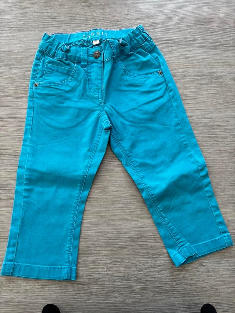 Pantalon à genoux taille 140, Enfants & Bébés, Vêtements enfant | Taille 140, Pantalon, Enlèvement ou Envoi, Comme neuf, Esprit