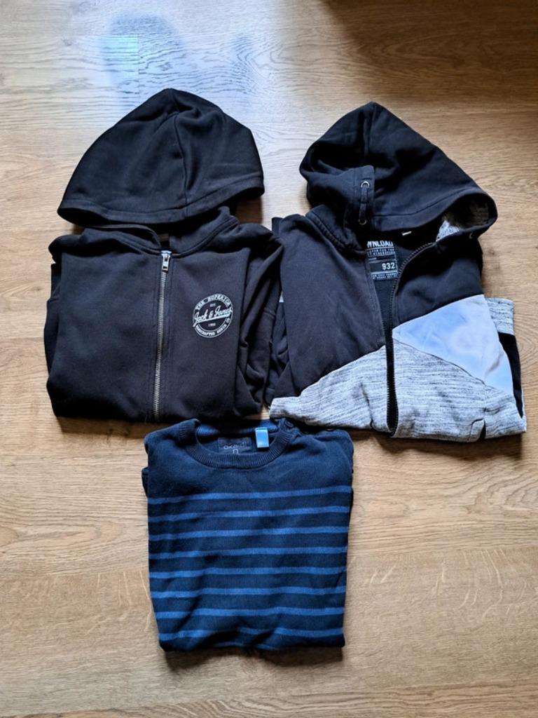 Lot de 3 sweats/pulls - taille 134/140, Enfants & Bébés, Vêtements enfant | Taille 134, Utilisé, Garçon, Pull ou Veste, Enlèvement ou Envoi