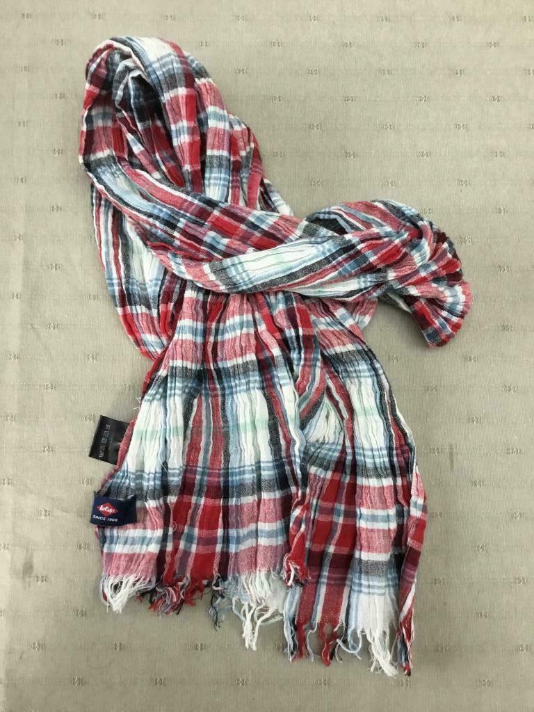 Foulard Lee Cooper, Vêtements | Femmes, Enlèvement, Porté, Écharpe