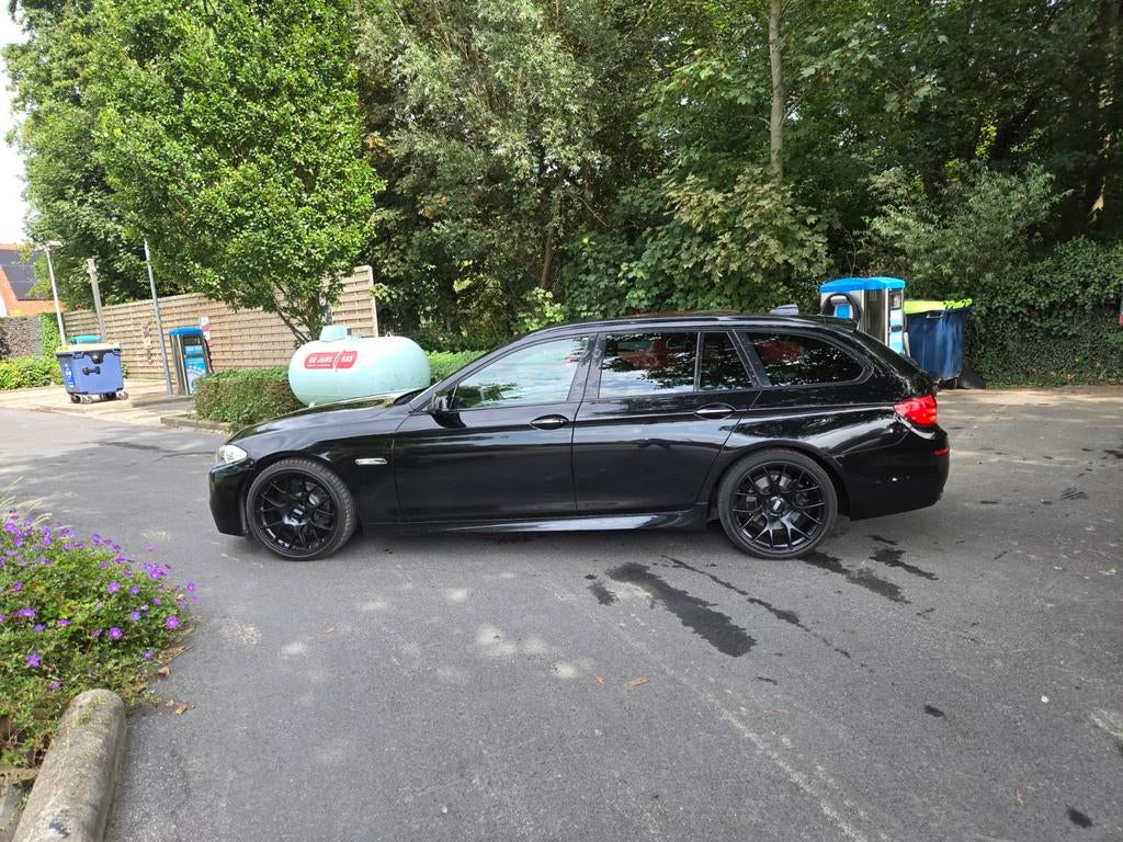 BMW 520d touring mpack, Auto's, BMW, Particulier, Sportstoelen, Zwart, Zwart, Ophalen