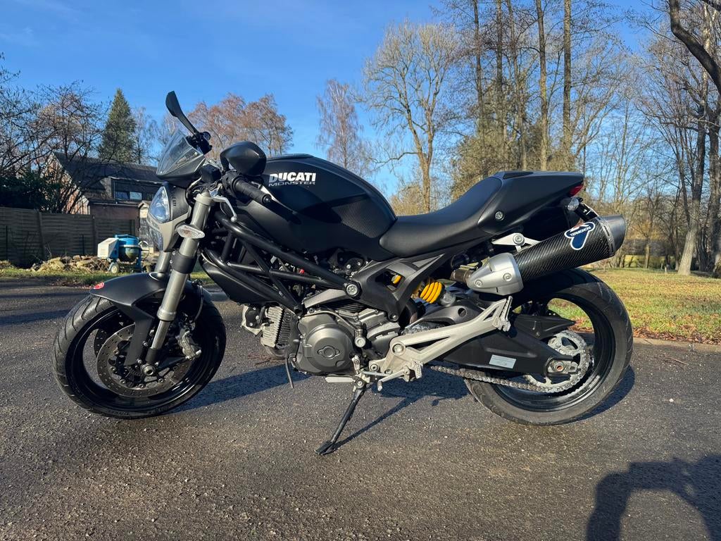 Ducati monster 696 ABS !!!SEULEMENT 6200 kilometre!!!!!, Permis Moto A, Plus de 35 kW, 2 cylindres, Particulier