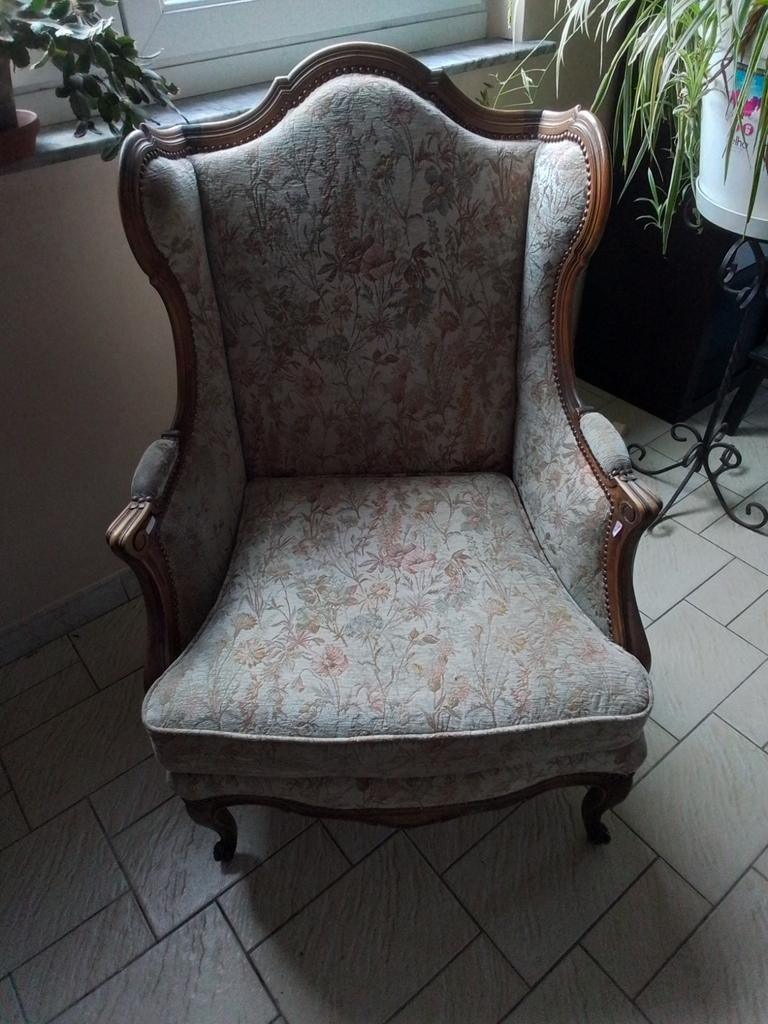 Fauteuil style Voltaire en état impeccable à venir chercher., Enlèvement