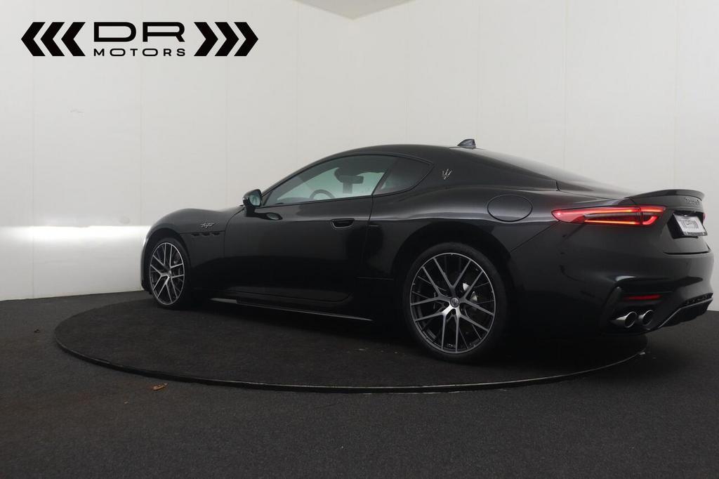 Maserati GranTurismo TROFEO 549HP 4WD 3.0V6 - ADAS PACKAGE, Autos, 0 kg, Achat, Entreprise, Détection des panneaux routiers